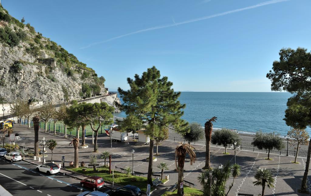 La Tuga - Ravello Accommodation Мінорі Екстер'єр фото